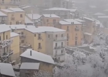 VIDEO: Intensa nevicata in provincia di Potenza
