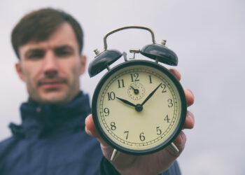 NEWS: Torna l’ora legale, ecco quando regolare gli orologi