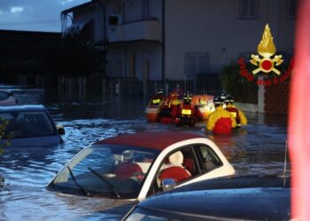 METEO LIVE: Rischio alluvionale in Toscana, con fiumi in piena ed allagamenti