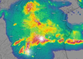 Intenso sistema temporalesco a mesoscala sta colpendo Emilia-Romagna e Veneto